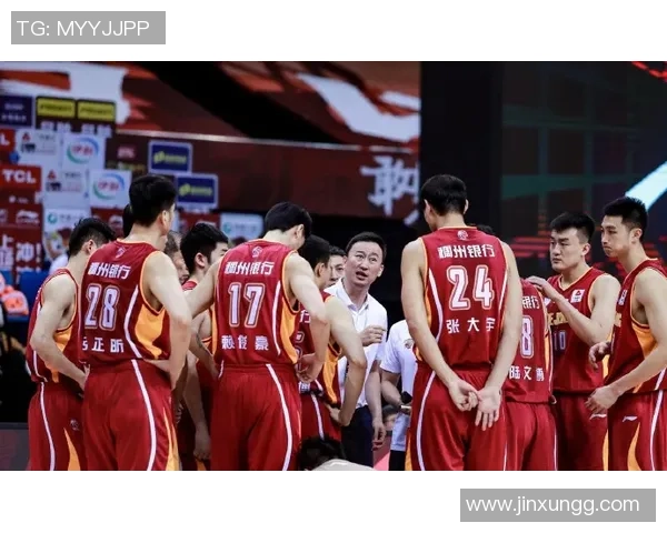 武汉篮球队在钻石联赛中的蜕变与新生之路探秘